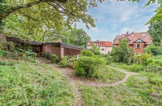 Einfamilienhaus kaufen in 91054 Erlangen, Erlangen - Einfamilienhaus am Erlanger Burgberg - Wohnen in bester Lage mit großem Grundstück !