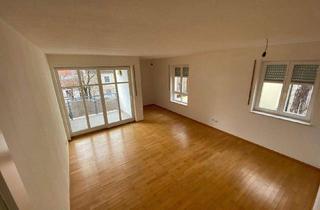 Wohnung kaufen in 82362 Weilheim, Weilheim - Weilheim, ideale 2-Z. Wohnung für Senioren, oder Singles in Altstadtlage