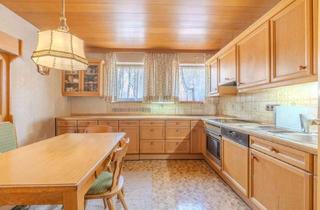 Wohnung kaufen in 87541 Bad Hindelang, Bad Hindelang - Naturnah wohnen mit Bergblick - Großzügige Wohnung mit Terrasse, Stellplatz und extra Gästezimmer