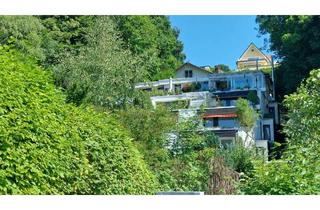 Wohnung kaufen in Schönbichlstrasse 43, 82211 Herrsching, Herrsching am Ammersee - Große Eigentumswohnung mit Blick auf den Ammersee - renovierungsbedürftig