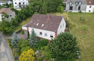 Haus kaufen in 91781 Weißenburg, Weißenburg - WEITBLICK - Ein-Zweifamilienhaus mit zwei Garagen für das kl. Budget