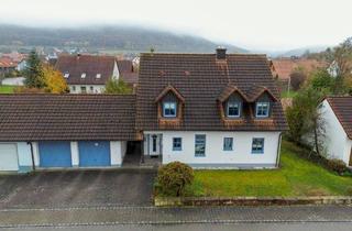 Einfamilienhaus kaufen in 91757 Treuchtlingen, Treuchtlingen - Charmantes EFH mit großem Keller, Garten, Doppelgarage u.v.m.