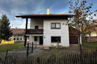 Haus kaufen in 87737 Boos, Boos - Charmantes Haus mit Potenzial in Boos: Balkon, Terrasse und kleinem Garten in schöner Umgebung!