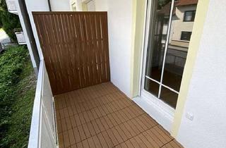 Wohnung kaufen in Kugelweite, 84130 Dingolfing, Komplett sanierte 2-Zimmer-Eigentumswohnung mit Balkon, Aufzug, Einbauküche und TG Stellplatz