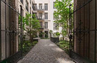 Wohnung mieten in Glinkastrasse 17, 10117 Mitte, Historische Eleganz trifft modernen Smart-Home-Luxus in Berlin-Mitte