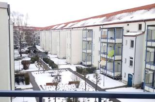 Wohnung mieten in Frommhagenstraße 10, 39576 Stendal, Sanierte, wunderschöne 3-Raumwohnung mit Balkon!