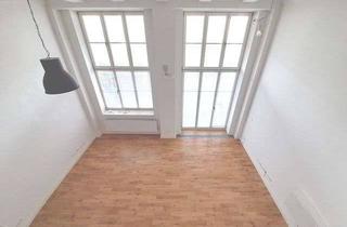 Wohnung mieten in Billy-Wilder-Promenade 47, 14167 Lichterfelde, ** Einziehen und sich wohlfühlen** Galerie-Wohnung mit Garten**