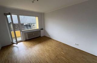 Wohnung mieten in Worringer Platz, 40211 Stadtmitte, WG-geeignet / Renovierte Wohnung mit Balkon und moderner Einbauküche