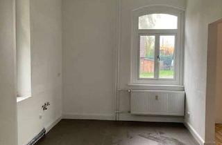 Wohnung mieten in Am Zollbrett 10, 38229 Hallendorf, Altbauwohnung mit eigenem Garten