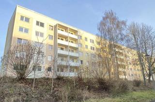 Wohnung mieten in Siegfried-Flack-Straße 23a, 04600 Altenburg, +++ große 4 Raum Wohnung über den Dächern von Altenburg +++