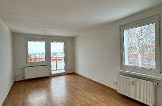 Wohnung mieten in Maxim-Gorki-Straße, 06406 Bernburg, 3-Raum-Wohnung mit Balkon in ruhiger Lage