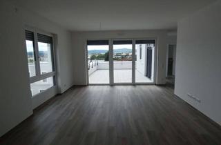 Wohnung mieten in Pestalozzistraße 10, 61250 Usingen, Helle 3-Zimmerwohnung mit großer Dachterrasse