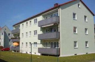 Wohnung mieten in Blankenbühlstraße 10, 95643 Tirschenreuth, Helle 4-Zimmer Wohnung mit Balkon