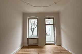 Wohnung mieten in Graf-Haeseler-Straße 31, 13403 Reinickendorf, 2 Zimmer Altbauwohnung mit Balkon Nahe U-Scharnweberstr.aße zu vermieten!
