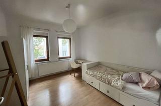 WG-Zimmer mieten in Barbarastraße 26, 97074 Würzburg, Möbliertes Zimmer in 2er WG