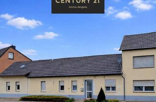 Haus kaufen in 41849 Wassenberg, Wohnen oder Investieren nah am Effelder Waldsee - 2 Familienhaus