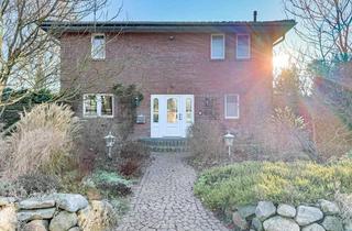 Haus kaufen in 25746 Wesseln, Exklusives Stadthaus Schwimmteich und Sauna