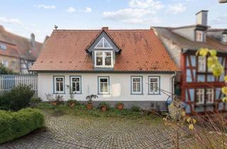Haus kaufen in 63683 Ortenberg, Wohnen mit Herz: Historisches Schmuckstück im Zentrum der Ortenberger Altstadt