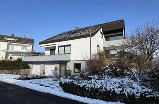 Haus kaufen in 88697 Bermatingen, Großzügiges, freistehendes 1-Familien-Haus mit ELW und zwei Garagen