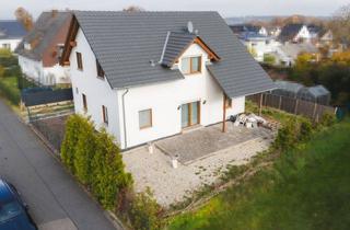 Einfamilienhaus kaufen in 56593 Güllesheim, Einfamilienhaus - modern - energieeffizient - mit viel Platz