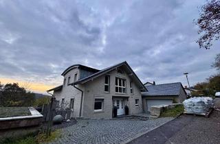 Haus mieten in Am Weidenrot 25, 74865 Neckarzimmern, Exklusives EFH mit Sauna, Garage & Garten