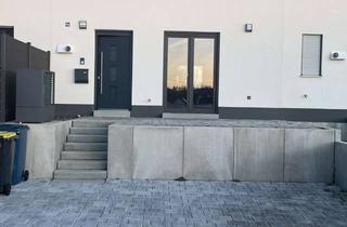 Haus mieten in Stefanstraße 8a, 86573 Obergriesbach, Gepflegtes Reihenmittelhaus mit 7 Zimmern in Obergriesbach