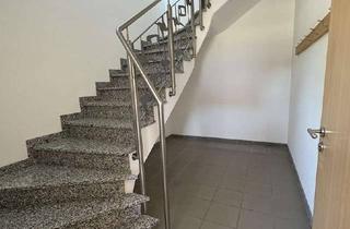 Büro zu mieten in 87616 Marktoberdorf, Flexible Gewerbefläche in Marktoberdorf Nord - ideal für Praxis, Büro, Verkauf oder Lager