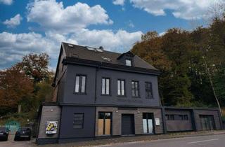 Anlageobjekt in 42855 Remscheid, ***Mehrfamilienhaus mit großem Grundstück und Gastronomieeinheit