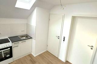 Wohnung kaufen in Friedenstraße 28, 97072 Sanderau, 6,5% Rendite! Top Sanderau Lage! Sanierte 3-Zimmer Wohnung; 3er WG; 2 Bäder und 2 Küchen; 1600€ KM