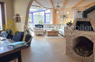 Wohnung kaufen in Hauffweg 2/1, 74420 Oberrot, Lichtdurchflutete 4,5 Zimmer-Wohnung mit Balkon, Garage und 2 Stellplätze in einer Sackgasse