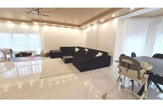 Wohnung kaufen in 56477 Nister-Möhrendorf, Großzügige Eigentumswohnung mit Garage,Gartennutzung & ausbaubarem Dachgeschoss in Nister-Möhrendorf