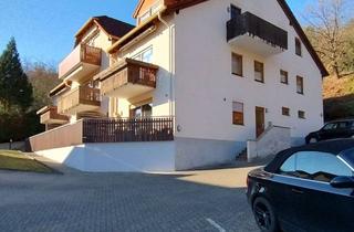 Wohnung kaufen in Dompfaffenweg 20, 63920 Großheubach, Schöne Eigentumswohnung: separater Eingang, Stellplatz, kein Makler