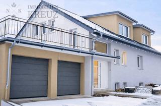 Wohnung mieten in 97941 Tauberbischofsheim, Kernsanierte 3-Zimmer-Dachgeschosswohnung mit Einbauküche, Dachterrasse und Garage