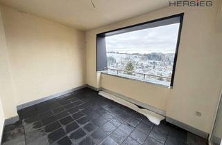 Wohnung mieten in 09456 Annaberg-Buchholz, Großzügige 5-Raum Wohnung mit Fahrstuhl und Loggia!