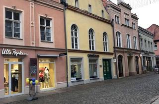 Wohnung mieten in 18439 Altstadt, 3-Zimmer Wohnung im 1. OG in Stralsund Altstadt