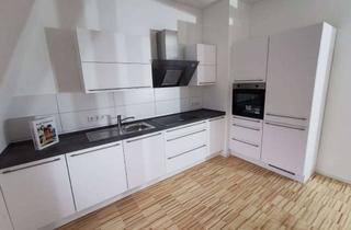 Wohnung mieten in Krayer Straße, 45276 Steele, Wohntraum in Steele: Kernsanierte 2,5 ZKB Altbau-Maisonette inkl. EBK