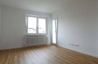 Wohnung mieten in Auf Dem Bruch 21, 45475 Dümpten, Dümpten: Alles neu! 2-Zimmer-Erdgeschoss-Whg. mit Dusche + Balkon!