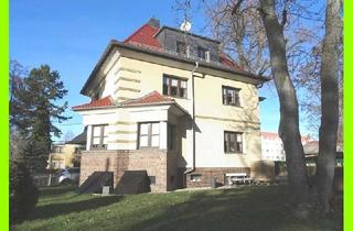 Villa kaufen in Wettiner Str. 57, 08371 Glauchau, Aufwendig sanierte Stadtvilla - 165 m² Wohnfläche - 853 m² Grundstück - gepflegte Außenanlagen