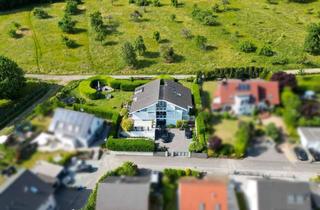 Villa kaufen in 35423 Lich, Hochwertige Design-Villa am Ortsrand