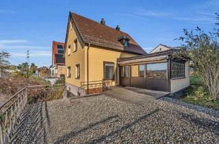 Einfamilienhaus kaufen in 88212 Ravensburg, Ravensburg-SonnenbüchelRenovierungsbedürftiges Einfamilienhaus in familienfreundlicher Wohnlage