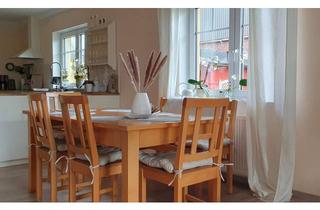 Haus mieten in 26180 Rastede, Möbliertes Einfamilienhaus mit drei Zimmern, EBK und Garten in Rastede/Nethen befristet zu vermieten