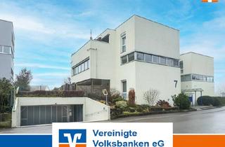 Wohnung kaufen in 71155 Altdorf, Wohnen über den Dächern von Altdorf- 4,5 Zimmer mit eindrucksvoller Dachterrasse