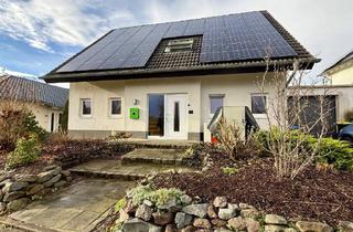 Einfamilienhaus kaufen in 58730 Fröndenberg, Fröndenberg-Bausenhagen: Ländlich gelegenes Einfamilienhaus in Feldrandlage - Ein gutes Stück für Ihr Familienglück!