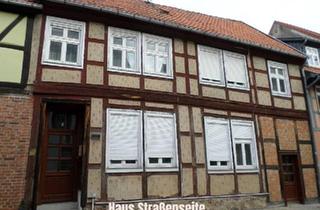 Haus kaufen in 29410 Salzwedel, Salzwedel - Fachwerkhaus für Liebhaber zum Sanieren unter Denkmalschuz