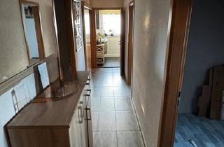 Wohnung kaufen in 91625 Schnelldorf, Schnelldorf - Dachgeschosswohnung