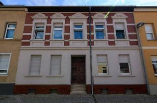 Mehrfamilienhaus kaufen in 06862 Dessau-Roßlau, Dessau-Roßlau - Mehrfamilienhaus 4 WE (3 vermietet, 1 frei), DG ausbaufähig