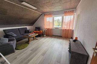 Wohnung kaufen in 46286 Dorsten, Gepflegte 2-Zimmer-Dachgeschosswohnung mit Stellplatz in ruhiger Lage von Rhade