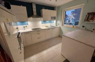 Wohnung kaufen in 46562 Voerde, 4,5-Zimmer-Maisonette-Wohnung mit Terrasse und Garten in Voerde-Spellen