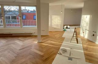 Wohnung kaufen in Prenzlauer Berg, 10407 Prenzlauer Berg, TRAUMHAFT SCHÖNE, SEHR HELLE DACHGESCHOSS-WOHNUNG M. 2 BÄDER U. TERRASSE, LIFT U. WEITBLICK