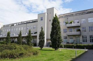 Wohnung kaufen in Billy-Wilder-Promenade 41, 14167 Lichterfelde, * Moderne ETW mit 2 Dachterrassen * - in gepflegter Wohnanlage im Stadtteil Zehlendorf